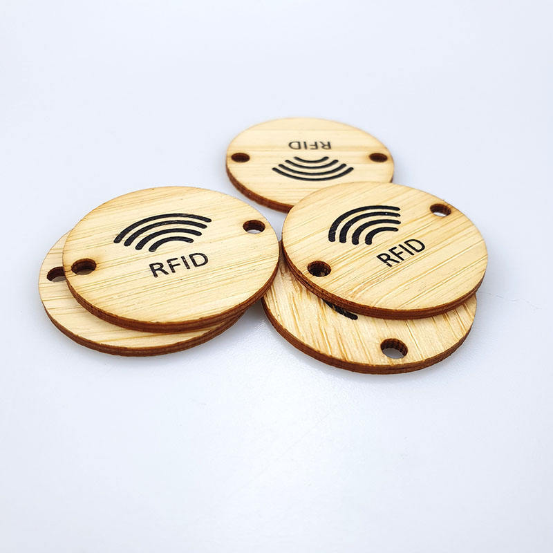 Eco-Friendly Standard Recyclable NFC Business Wood carving hotel locking rfid smart card